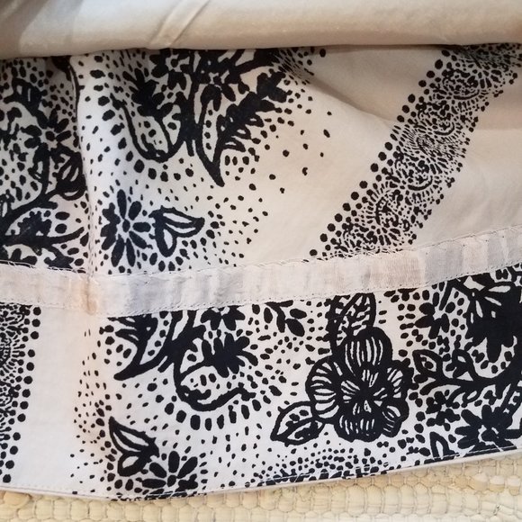 Anthropologie Edme & Esyllte Pleated Floral Skirt with Pockets Size 6 - Picture 11 of 13